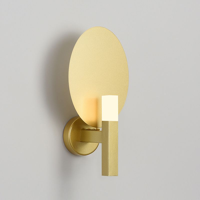 Modernism Single Wall Mounted Sconce Metallic Wall Light in Golden/Black Finish