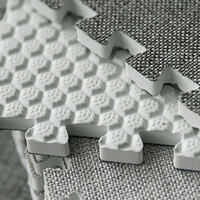 Carpet Tile Non-Skid Fade Resistant Solid Color Interlocking Carpet Tiles Dining Room