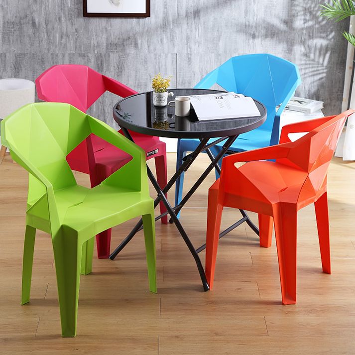 Silla de comedor de plástico de estilo contemporáneo, sillas laterales apilables con brazo de comedor para cocina