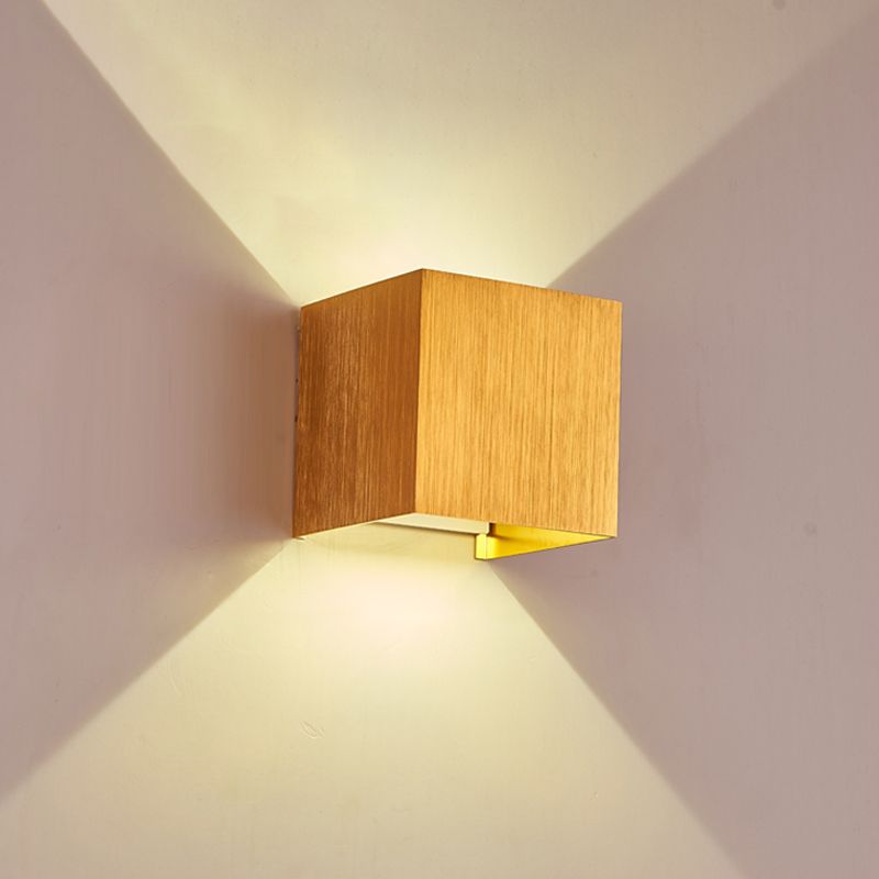 Contemporary Style Square Wall Mounted Light Metal 2 Lights Wall Washer Sconce