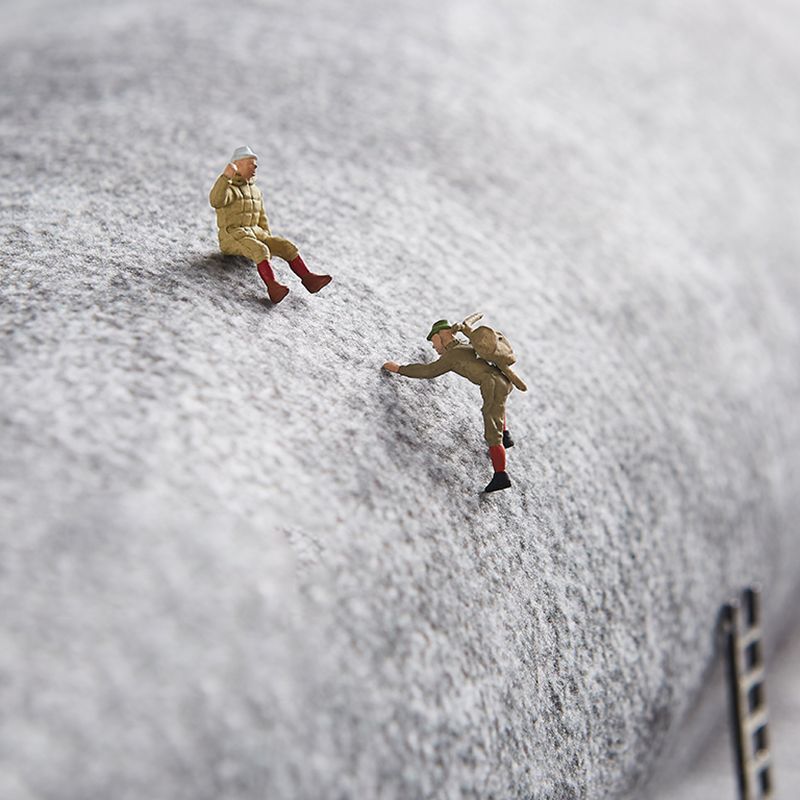 Grey Tone Modern Indoor Rug Polyester Geometric Print Carpet Easy Care Rug for Home Decoration