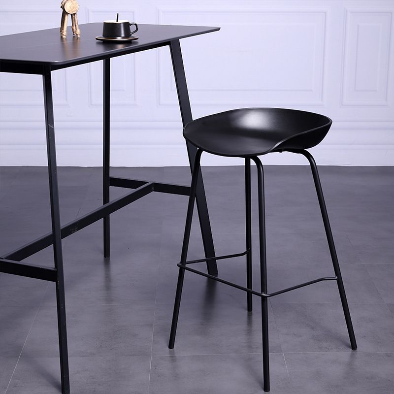 Contemporary Armless Low Backrest Counter Stool Iron Bar Stool with Footrest