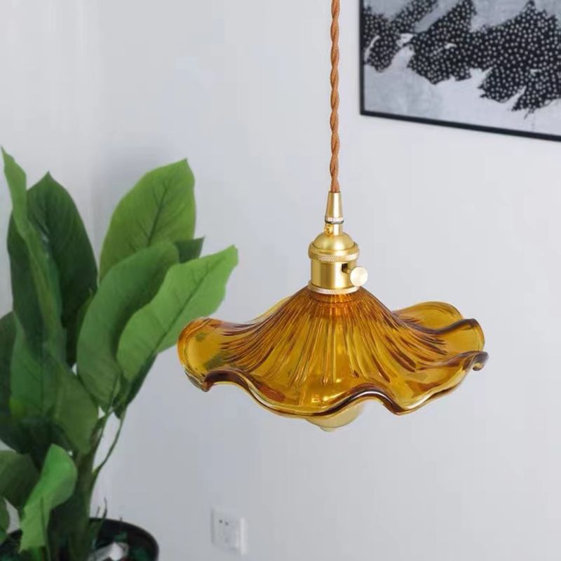 Modern Wall Sconce Metal Flower Shape Vanity Lamp with Glass / Metal Shade