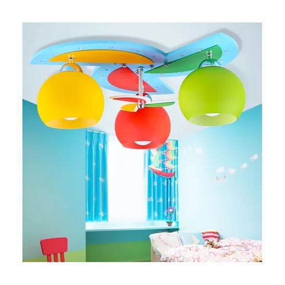 Cartoon Toy Windmill Ceiling Mount Light Wood Ceiling Lamp avec Globe Shade for Kindergarten