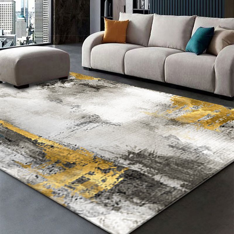 Gold Modern Carpet Polyester Graphic Carpet Non-Slip Backing Carpet Living Room