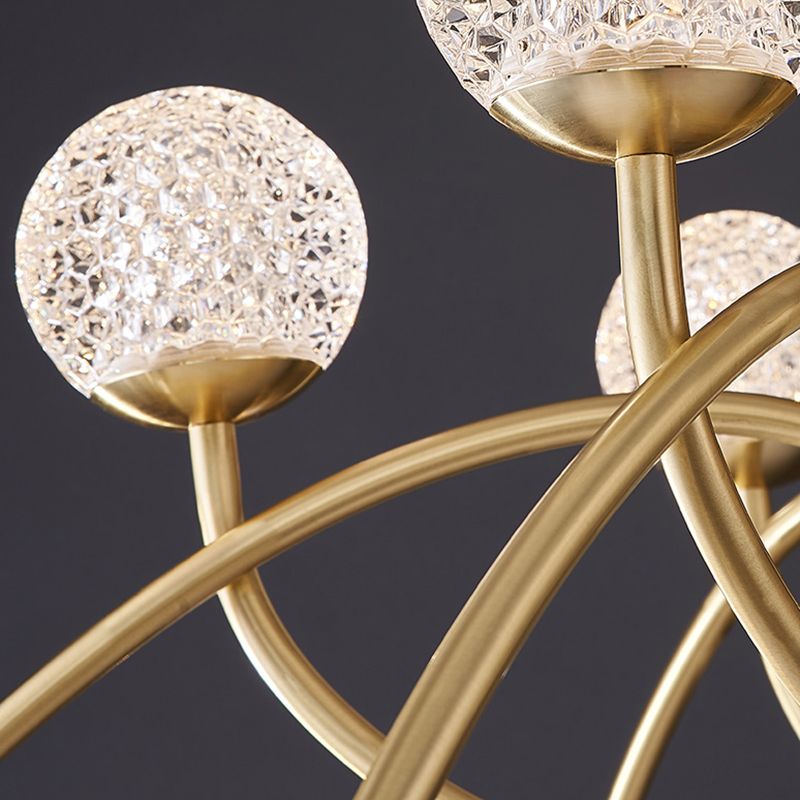 Lámpara de suspensión de techo dorada de forma de lámpara de lámpara de metal modernista