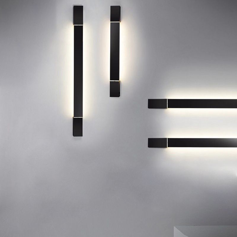 Modern 1-Light LED Wall Sconce Metal Linear Wall Mounted Light for Bathroom