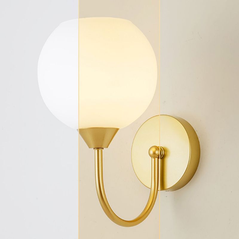 Nordic Style Wall Light Ball Shape Wall Lamp with Glass Shade for Bedroom