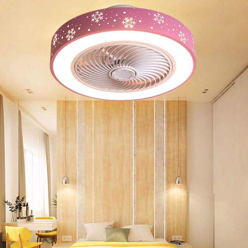 Nordic ausgehöhlte runde Lüfterlampe Metallic Schlafzimmer LED Semi Flush Deckenleuchte