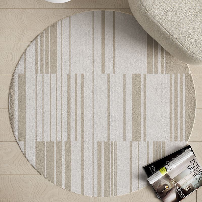 Beige Circle Carpet Polyester Simple Carpet Stain Resistant Carpet for Living Room