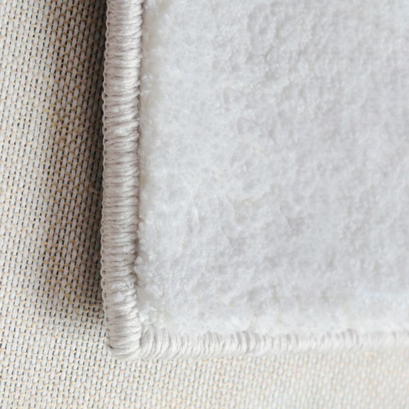 Tapis gris pure de couleur polyester tapis de gueule de soins de soins faciles pour la décoration intérieure