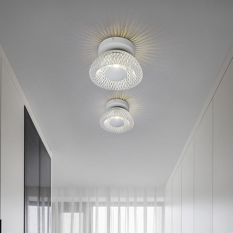 Contemporary Wall Lamp Black Metal Sconce Lighting for Bedroom