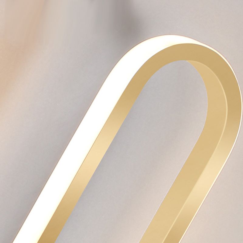 Modern Style Elliptical Shape Wall Sconce Metal 1 Light Wall Light for Bedroom