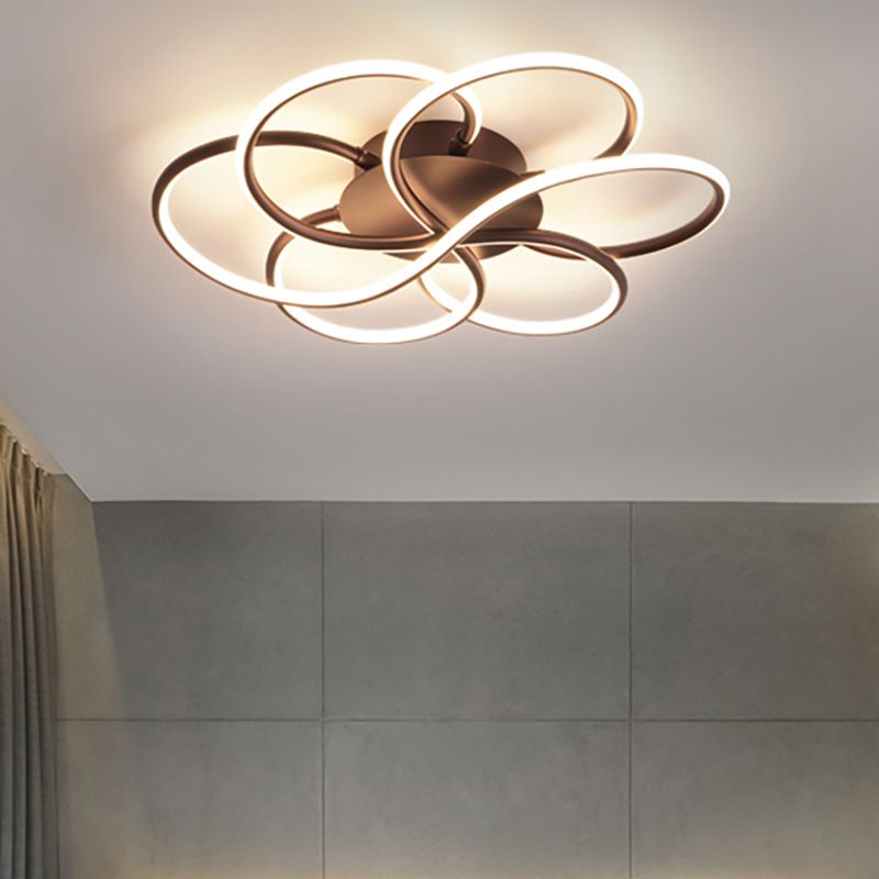 Blumenform Acryl Flush Mount Moderne LED Weiß/Kaffee Flush Mount Leuchte in Weiß/Warmes Licht, 16.5"/23.5"/31.5" Breite