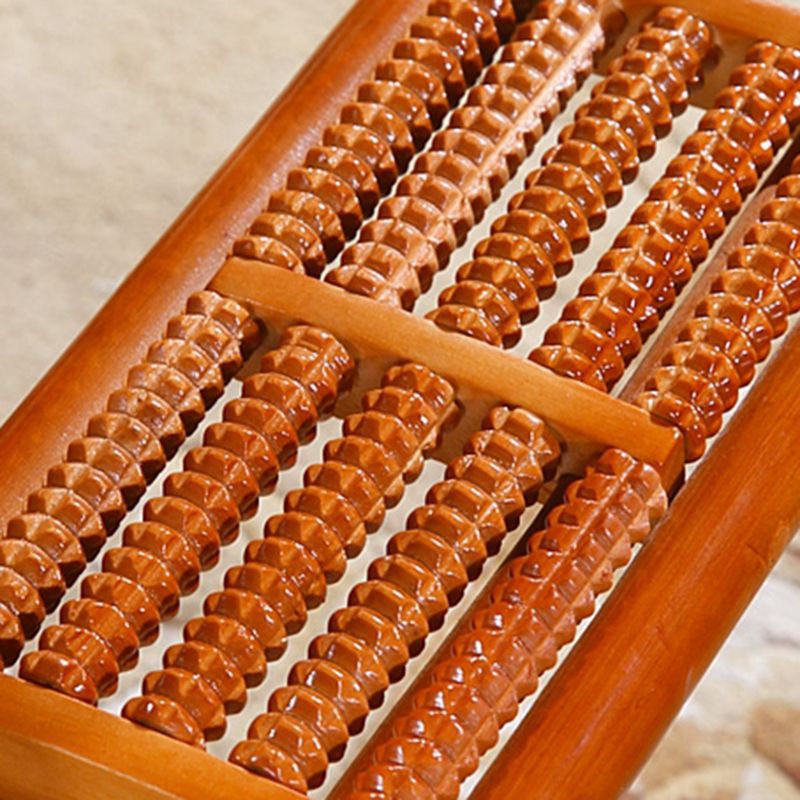 Traditional Rocking Chair Rattan Spindle Backrest Solid Color Indoor Rocking Chair