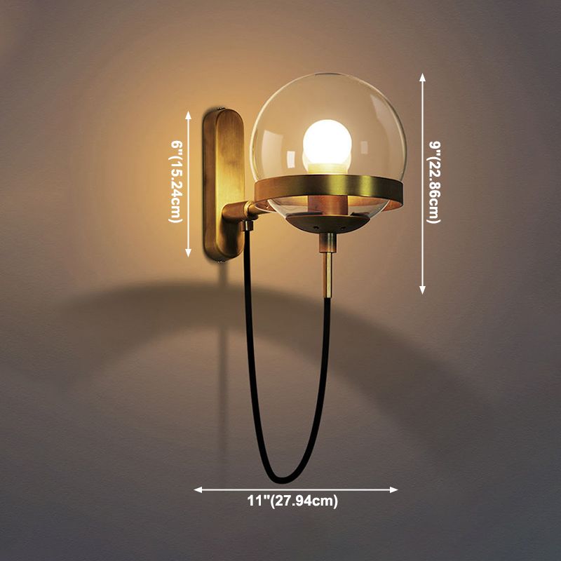 Moderne creatieve smeed met een enkele wandlamp met ijzeren bol hangen muurlicht met glazen schaduw