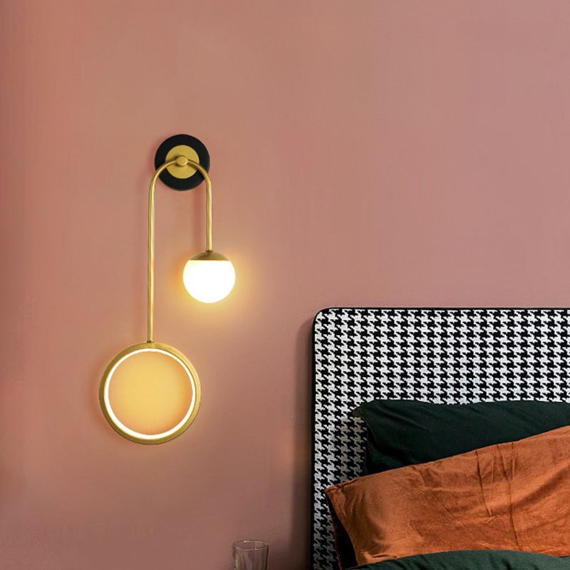 Modern Unique Shape Wall Mount Light Fixture 2 Light Wall Light Sconce in Gold