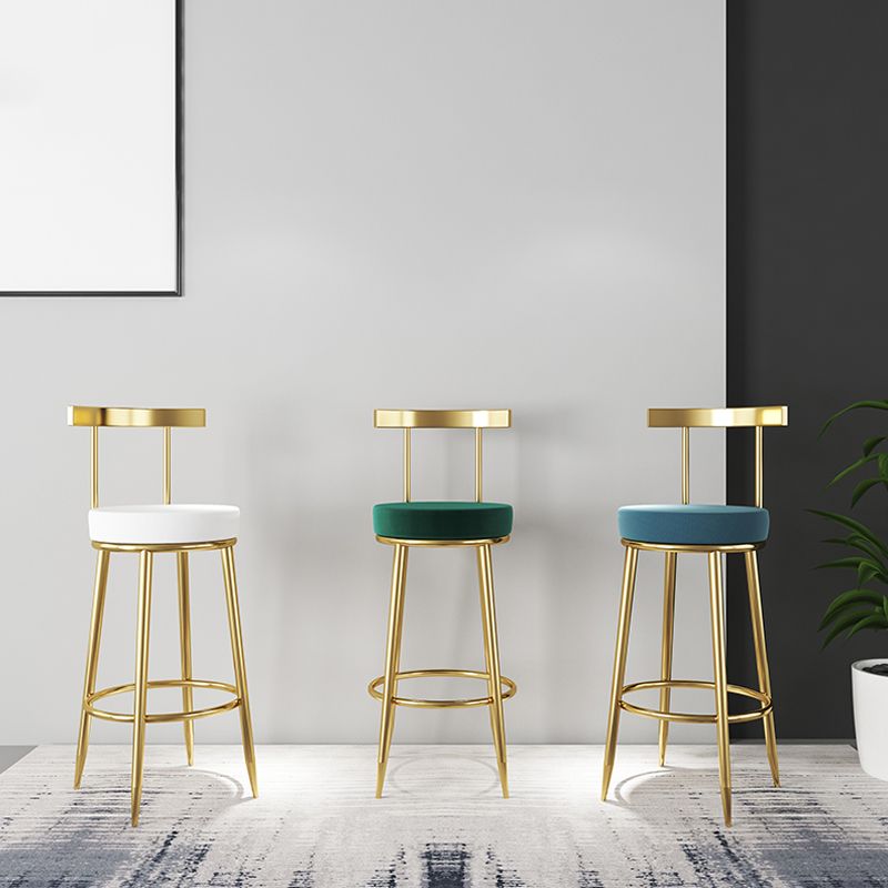 Taburete de bar estilo Glam, patas de metal, asiento redondo, taburete de bar con reposapiés para cocina
