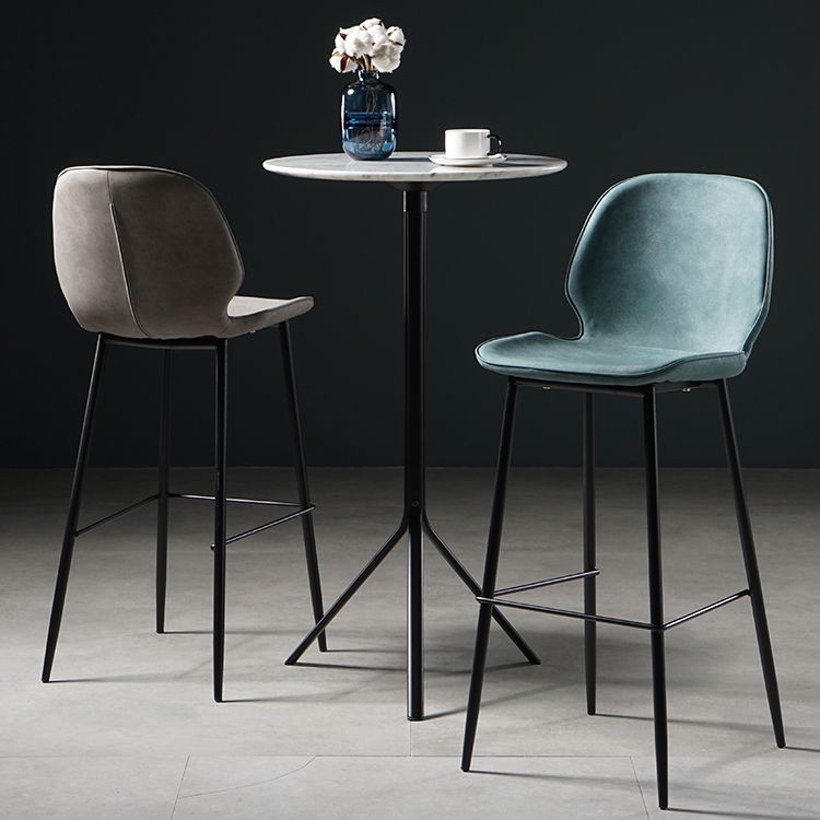 Scandinavian Footrest Matte Finish Barstool Restaurant Leather Stool