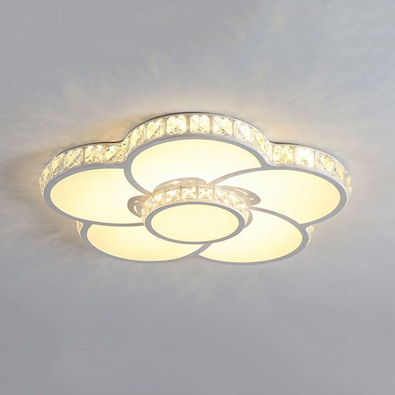 Vaporisateur à LED Floriated Crystal Flush Mount in Modern Creative Style Acrylic Ceiling Light for Bedroom