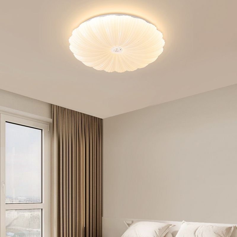 1 Light Circular Flush Light Contemporary Acrylic Flush Mount Lights for Bedroom