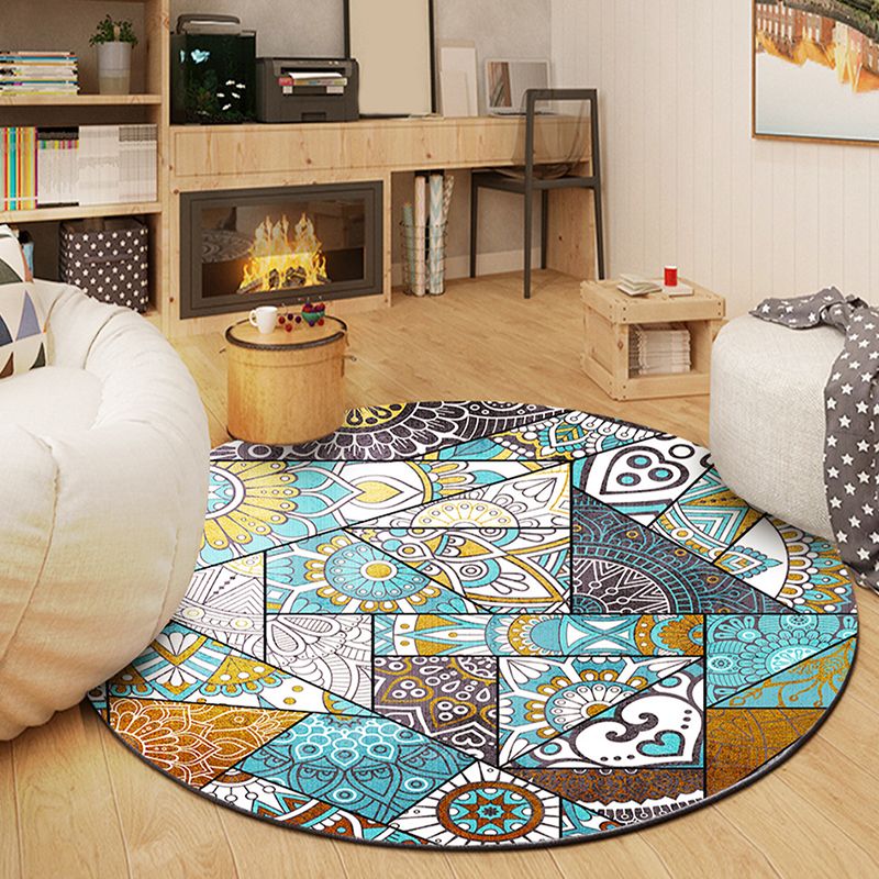 Wine Red Graphic Rug Polyester Modern Rug Washable Rug for Drawing Room