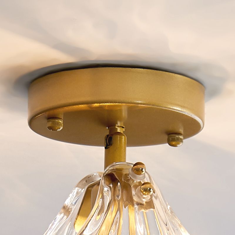 Gouden Shell plafondgemonteerde armatuur Eenvoud Stijl Glazen plafondlamp