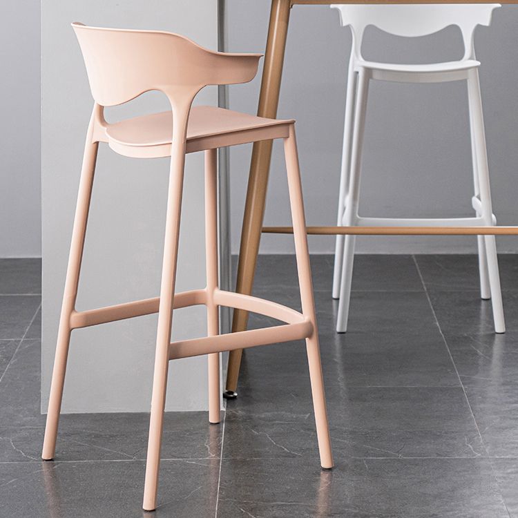 Nordic Stackable Bar-stool Plastic Counter Bar Stool with Plastic Legs for Home