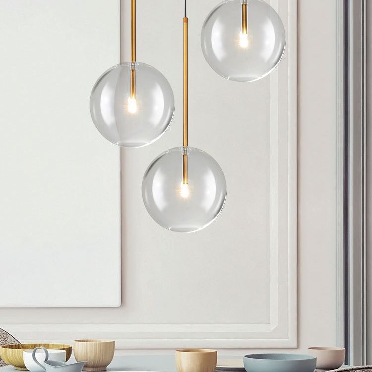Luminaire suspendu en verre globe