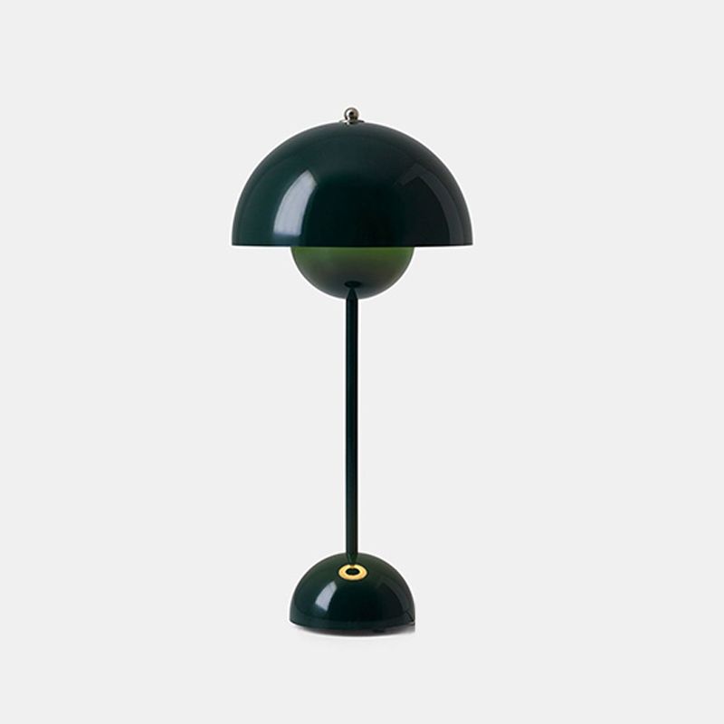Lampada da tavolo a cupola a 1 luce Lampade da comodino contemporanee in metallo per camera da letto