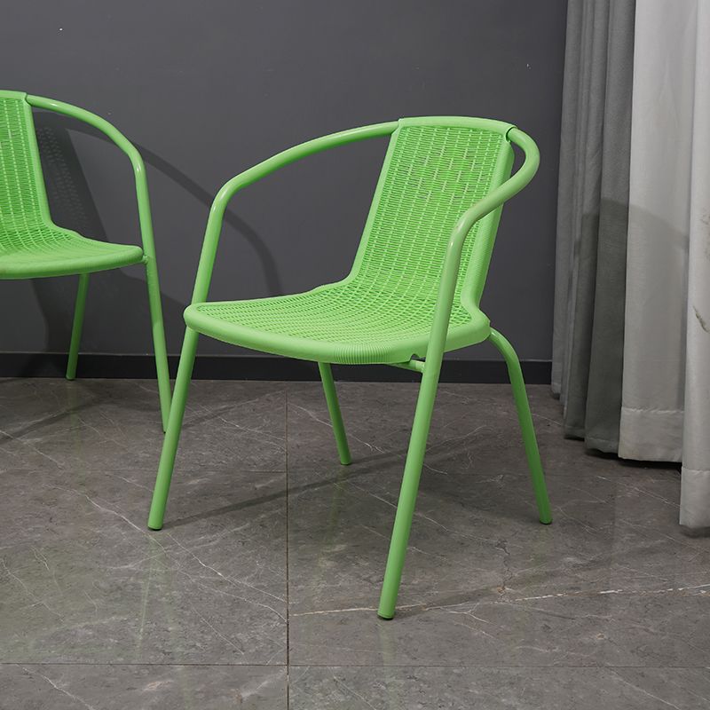 Contemporary Style Arm Chair Plastic Dining Accent Chair for Dining Room