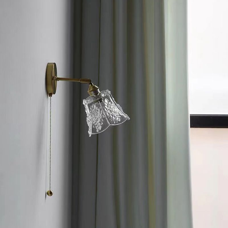 Flower Shape Wall Mount Lamp Modern Style Glass 1 Light Sconce Lamp in Clear