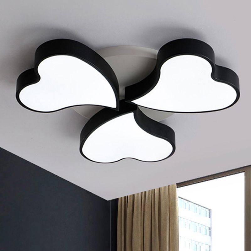 Plafonnier en forme de cœur en acrylique, plafonnier LED Art déco en blanc pour chambre à coucher