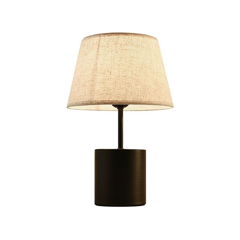 Tapered Reading Book Light Modernism Fabric LED Desk Light in Black/White for Bedside