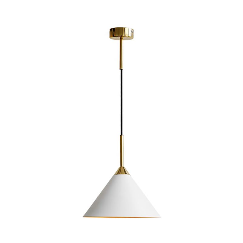 Pendante de style moderne Light Metal 1 lumière suspendue Lumière en blanc pour le chevet