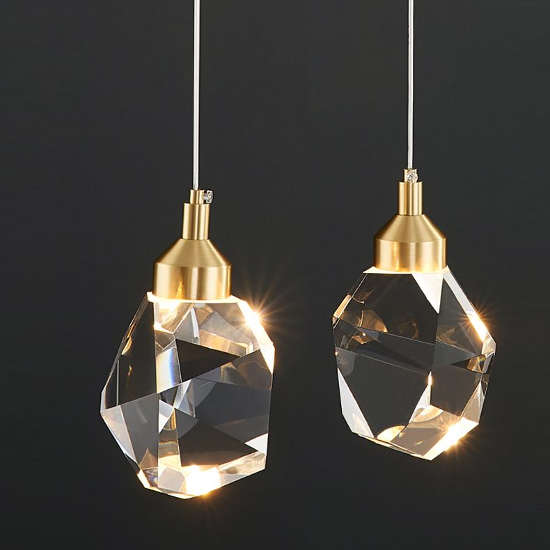 Lampe suspendue géométrique en cuivre dans un pendentif en cristal de style artistique moderne pour chambre à coucher