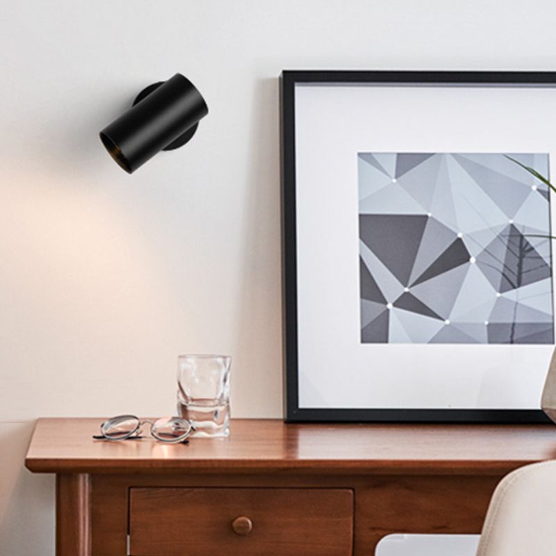 Luminaire de murs moderne luminaire en métal.