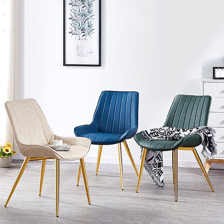 Sedia da pranzo in stile glam sedia wingback parsons sedia con 4 gambe in metallo per uso domestico