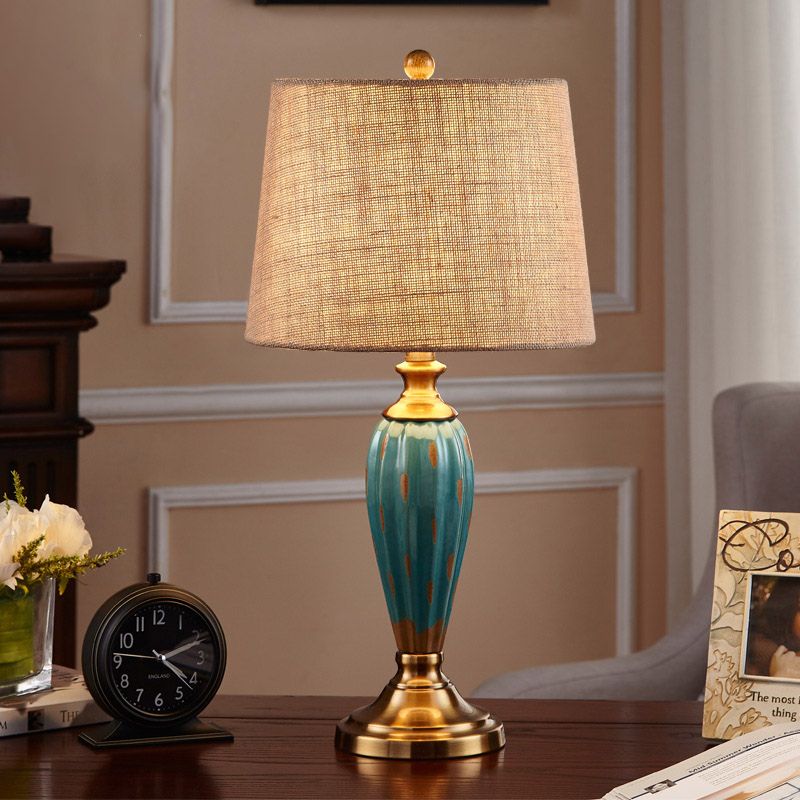 1 Bulb Ceramic Nightstand Lamp Country Red/Blue Urn-Shaped Bedroom Table Lighting with Drum Fabric Shade