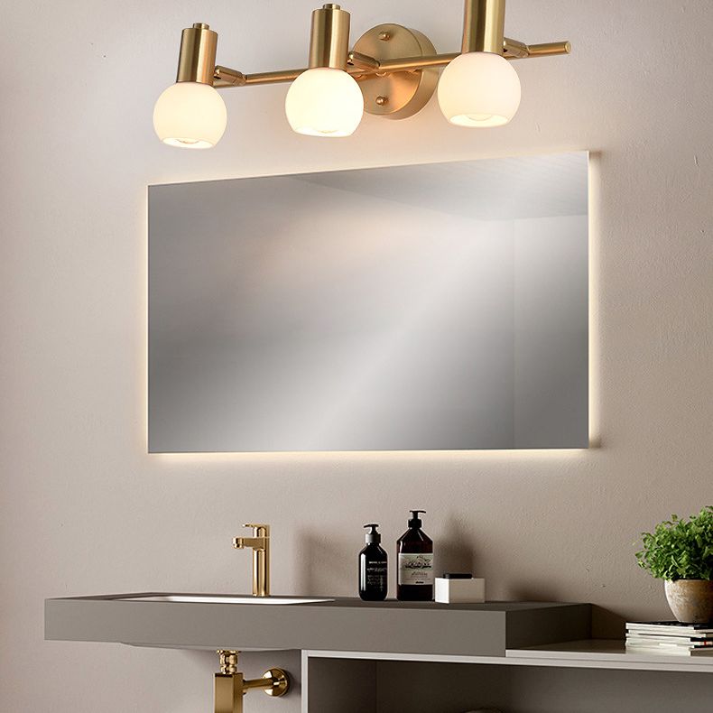 Nordic Messing Eitelkeitsbeleuchtung Ideen gefrostete Glasschattenschatten -Eitelkeitslampe für Badezimmer