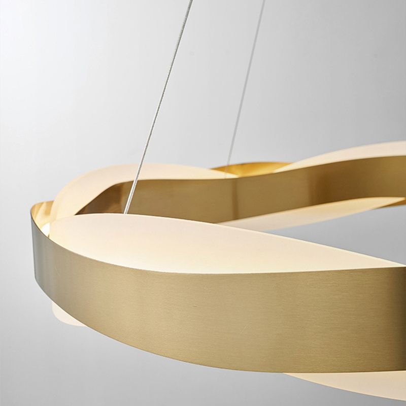 Metalen cirkelvormige kroonluchter verlichtingsarmaturen moderne stijl 1-licht hangende lamp in goud