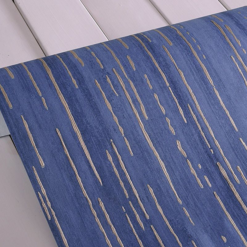 Minimalistic Stripes Wallpaper for Living Room 57.1-sq ft Wall Art in Dark Color