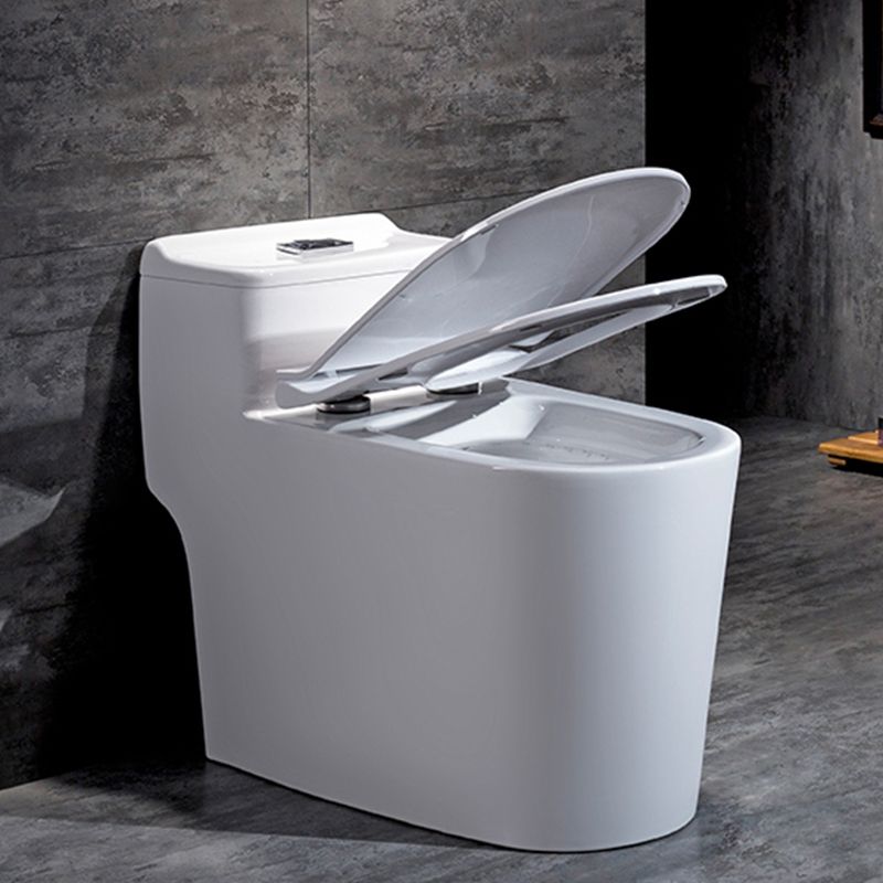 Traditional Ceramic Flush Toilet All-In-One Toilet Bowl for Bathroom