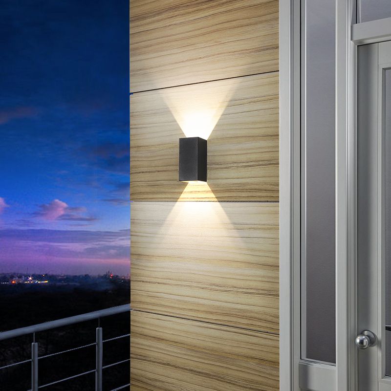 Metal Wall Lamp Modern 2 Lights Wall Mounted Lighting for Outdoor