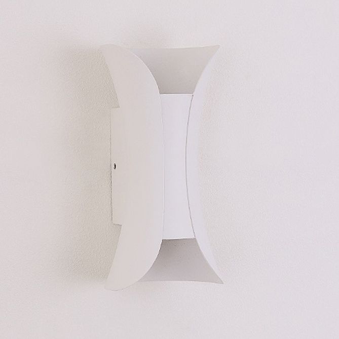 Modern Metal Wall Mount Light LED Wall Light with Aluminum Shade for Living Room