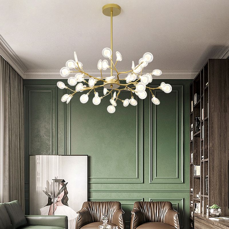 Light Luxury Style Pendant Chandelier Light Metal Chandelier in Gold Finish