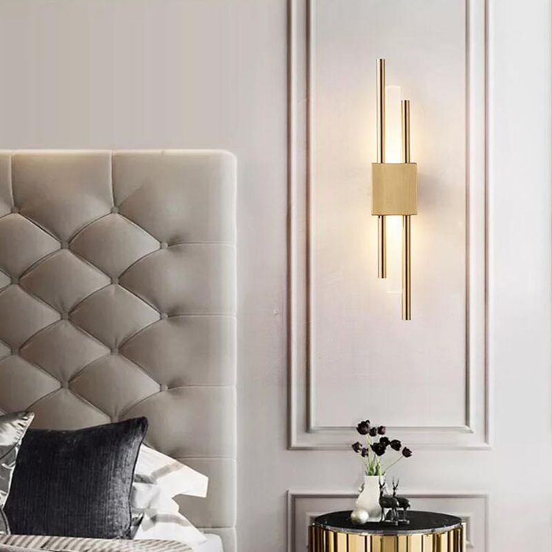 Modern Gold Metal Wall Lighting Fixtures Acrylic Shade Wall Lamp for Bedroom