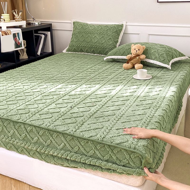 Solid Color Bed Sheet Set Soft & Smooth Flannel Bed Sheet Set