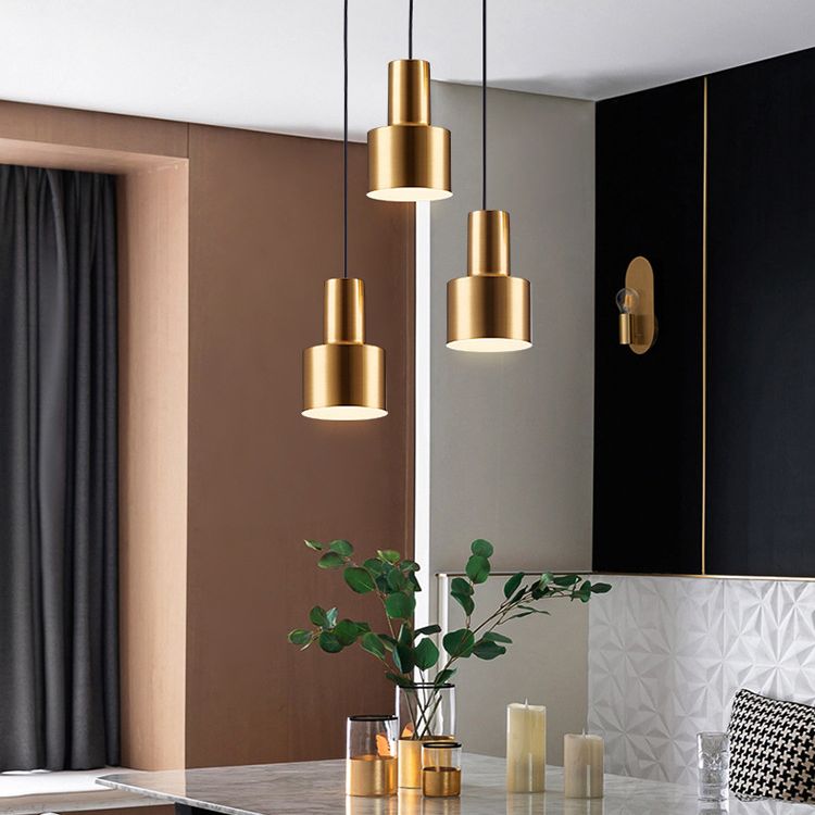 Gold Plated 3-Light Pendant Light Post-modern Metal Hanging Light Fixture for Dining Room
