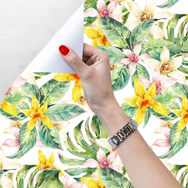 Green and Yellow Modernism Wallpaper 29.1 sq ft. Blossoming Flower Wall Covering for Accent Wall